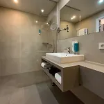 Dion Hotel