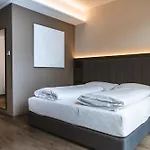 Dion Hotel 4*